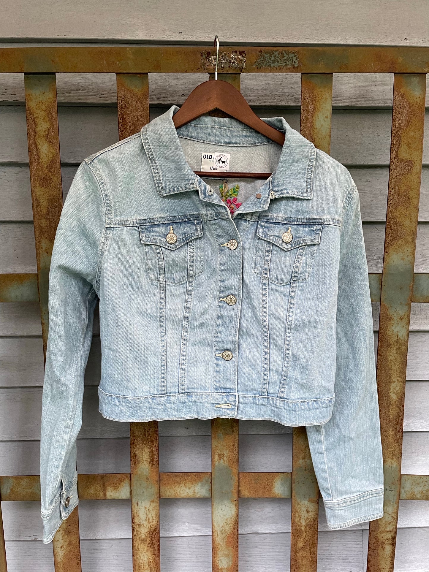 Jean Jacket With Arrow and Flowers