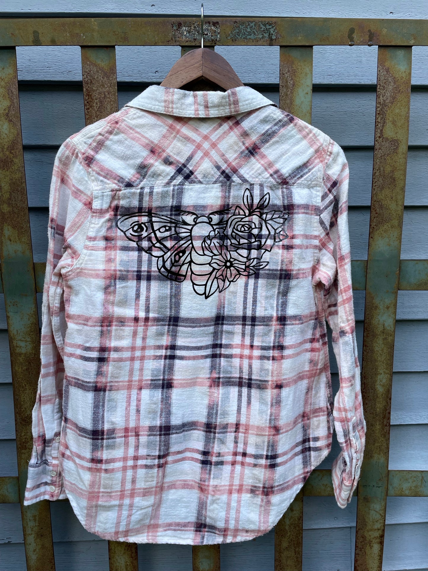 Moth and flowers Flannel